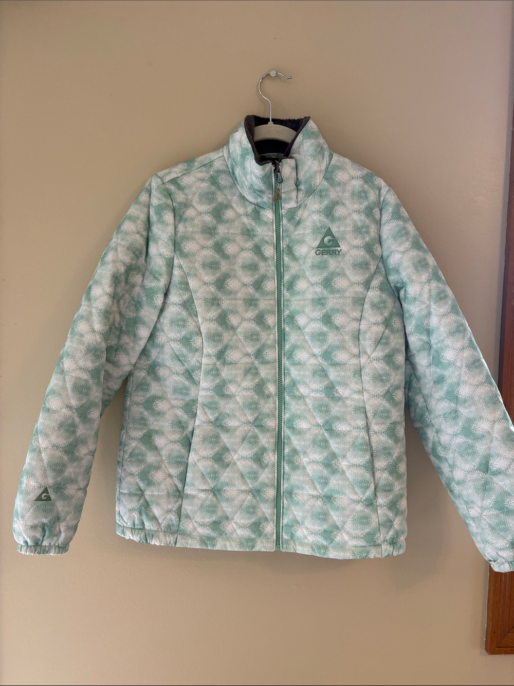 Gerry Women’s Medium Aqua White Printed Quilted Lightweight Jacket  NWOT